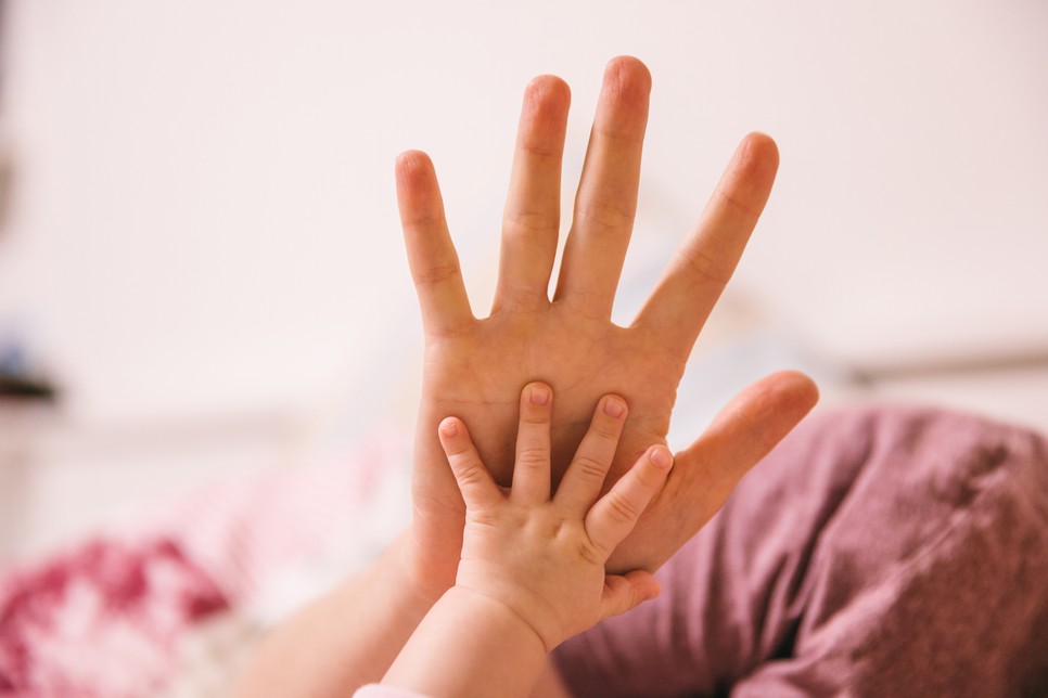 A mentális zavar kezelésének esetében alapvető fontosságú, hogy a baba-mama kötődés ne sérüljön