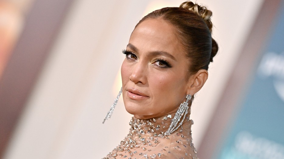 Legyen szó a vörös szőnyegről, vagy éppen a hálószobáról, Jennifer Lopez minden egyes alkalommal ragyog