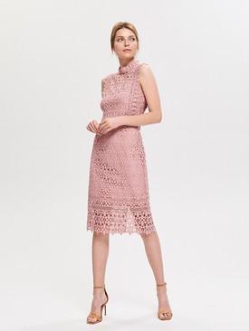 Csipkés ruha RESERVED 8995 Ft