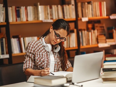 Műveltségi kvíz: 8 alapvető kérdés, amire akkor is tudnod kell a választ, ha álmodból felkeltenek