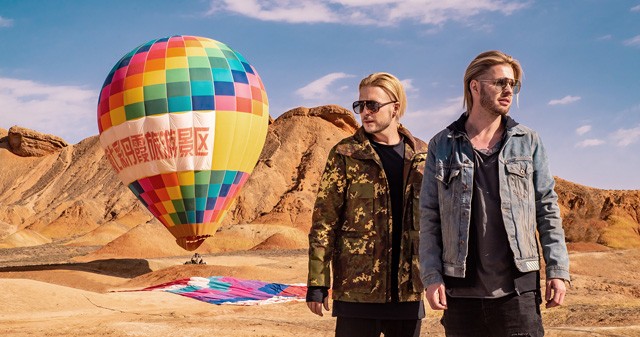 A Jetlag zenekar vidóklipet forgatott a Huawei új MATE 20 Pro készülékkel!