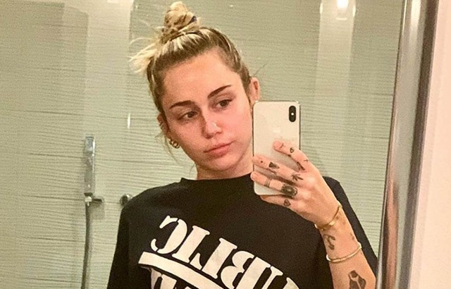 Miley Cyrus szelfizik 