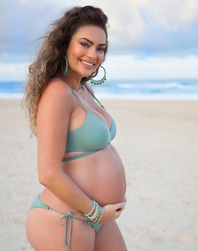 A testépítő terhesfotói bizonyítják, milyen csodálatos a női test!