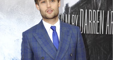 A hét legstílusosabb pasija: Douglas Booth