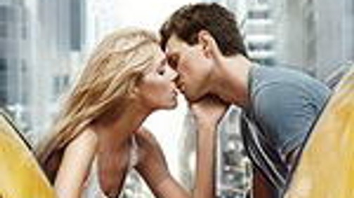 Eljegyezték a szupermodellt!