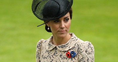 Kate Middleton csipkeruhája már sokkal jobb, mint a múltkori