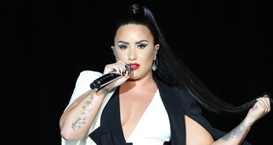 Gyönyörű szelfit posztolt a tragédia előtt Demi Lovato