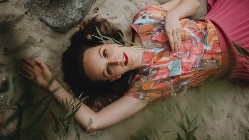 Klippremier: A Noémo legújabb dala a könnyűzene egyik tabu témáját járja körül