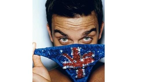 Idén 16 éves Robbie Williams pucérkodása, de még mindig nem térünk magunkhoz tőle!