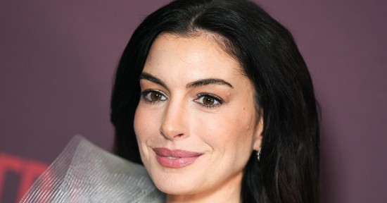 Anne Hathaway meztelenruhája a legkifinomultabb darab, amit valaha láttunk