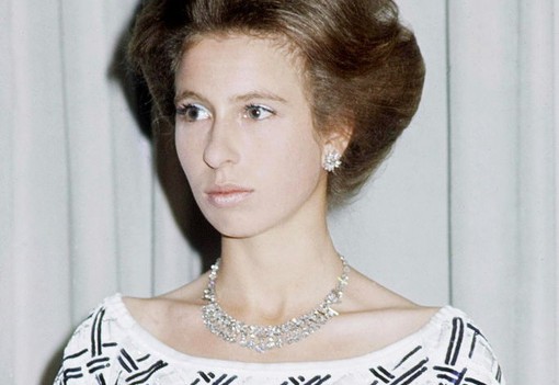 A 74 éves Anna hercegnő szépsége beragyogta a palotát - Így nézett ki fiatalon Erzsébet királynő lánya