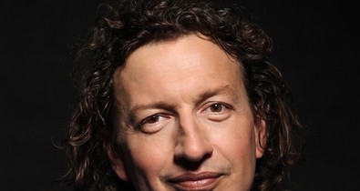 ˝Akinek nem nyílik ki a szeme, annak egyszerűen nincs esélye a boldogságra˝ - Interjú Dr. Csernus Imrével