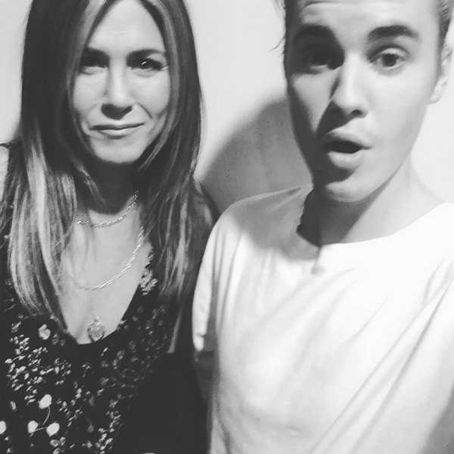 2015 szelfije? Abszolút dobogós Justin Bieber és mindenki kedvence, Jennifer Aniston közös képe