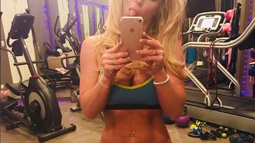 Végre tudjuk, mitől lett Britney Spearsnek tökéletes alakja: íme a videó