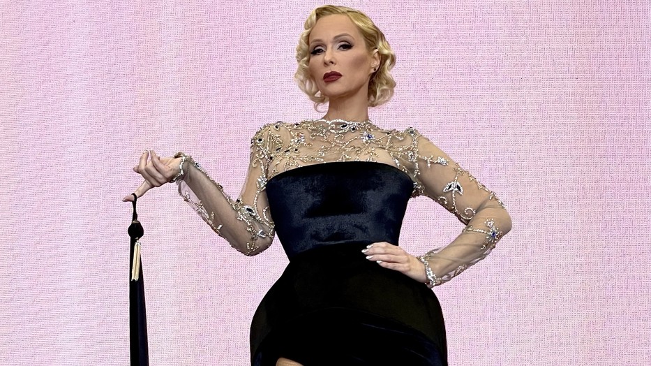 Köllő Babett különleges ruhát visel a Sztárban sztár leszek! adásában