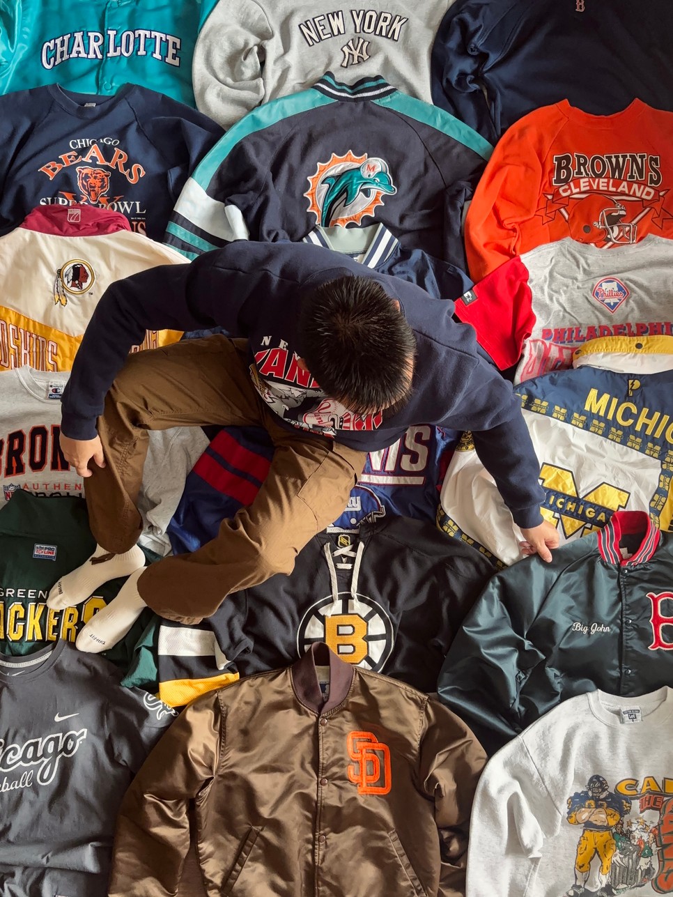 Az online vintage piacterek lehetővé teszik, hogy könnyedén rátalálj a valódi kincsekre