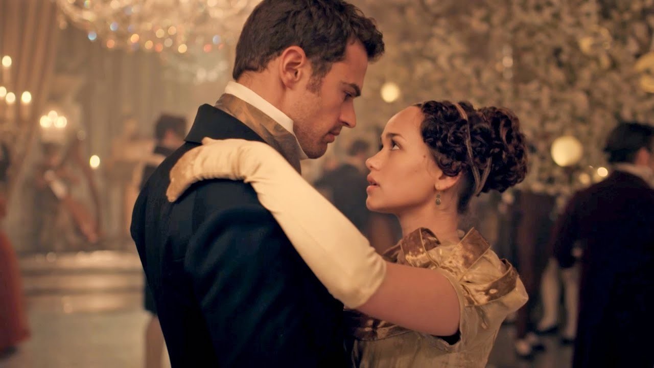 Sanditon (2019) - A Bridgertonhoz hasonlóan itt is főszerepet kap a szerelem és az erős erkölcsök, azonban a Jane Austen-adaptációkkal ellentétben, a szex is képernyőre kerül.