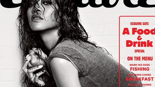 Rihanna megint bepucsít és vetkőzik!