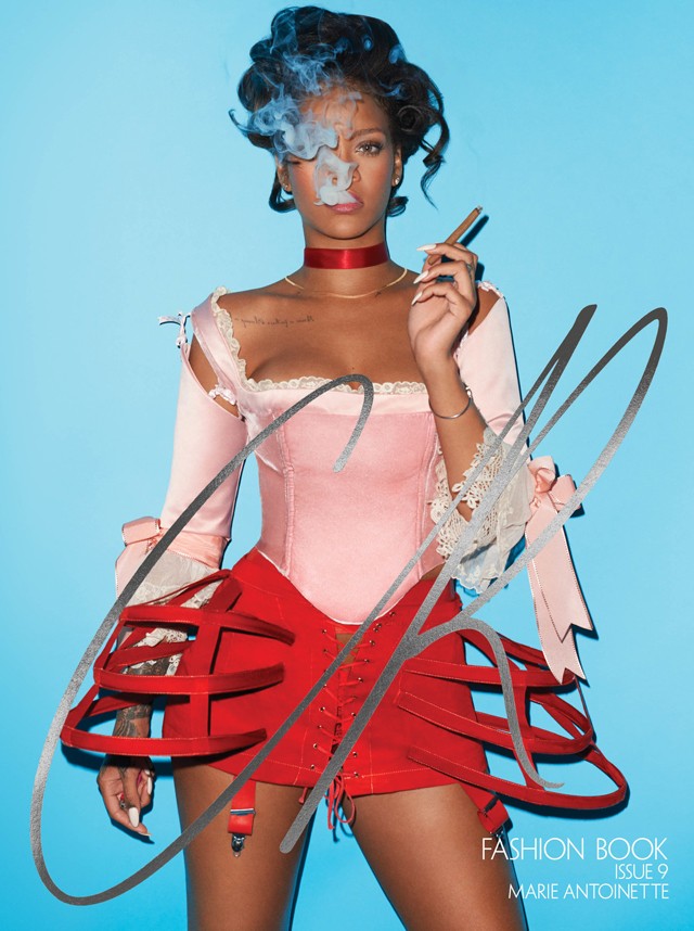 rihanna, marie antoinette, cr fashion book, carine roitfeld, szexi, rihanna melle, rihanna cigi