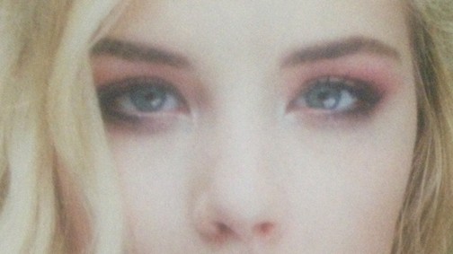 Ekkora mellbőséggel is lehet valaki topmodell?!