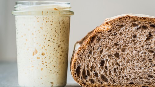 Szerettem volna minél táplálóbb, tisztább, adalékanyagoktól mentes pékárut fogyasztani és a kislányomnak már csak ilyet adni