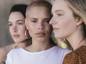 A bántalmazottak közöttünk vannak, ne hunyjuk be szemünket