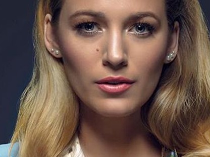 Blake Lively zöldháttérnek öltözött: már biztos, hogy mém lesz belőle...
