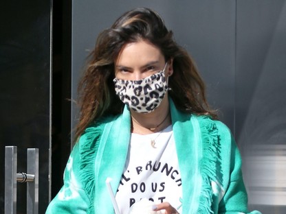 Mekkora nyomozó vagy? Hány sztárt ismersz fel a maszk mögött?