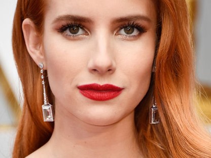 Hűha: Emma Roberts szakított vőlegényével és már össze is jött a jóképű színésszel