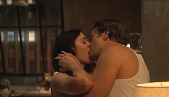 Exkluzív interjú az erotikus filmek új csillagával, Lizzy Caplannal