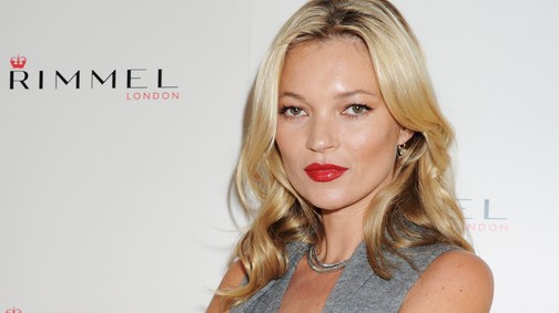 Kate Moss és a 16 éves kislánya mintha ikrek lennének