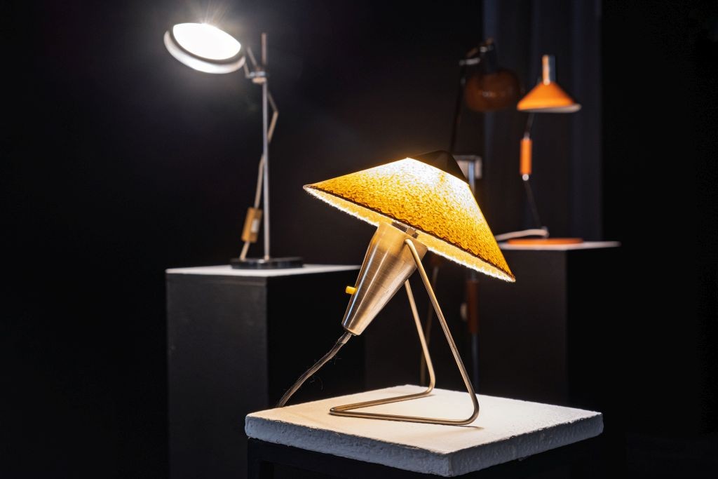 Josef Hurka csehszlovák formatervező munkája, az 1950–60-as évek modernista világából az M21 galériában