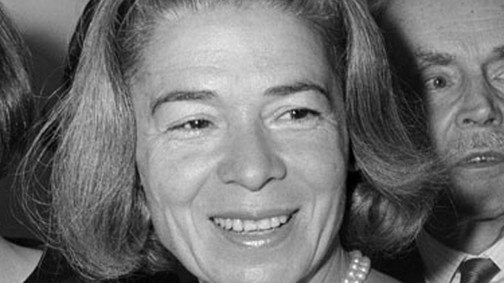 Gyász! Meghalt a legendás divattervező