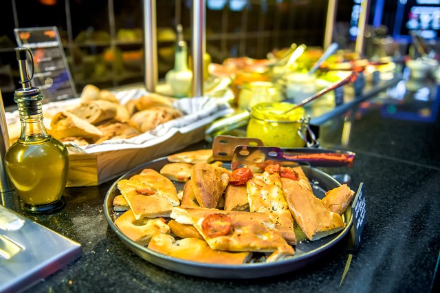 Filmnézés extrákkal: Megújult a Cinema City Aréna VIP