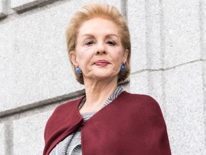 8 lehengerlő fotó a 87 éves Carolina Herrera divattervezőről, aki megmagyarázhatatlanul jó formában van