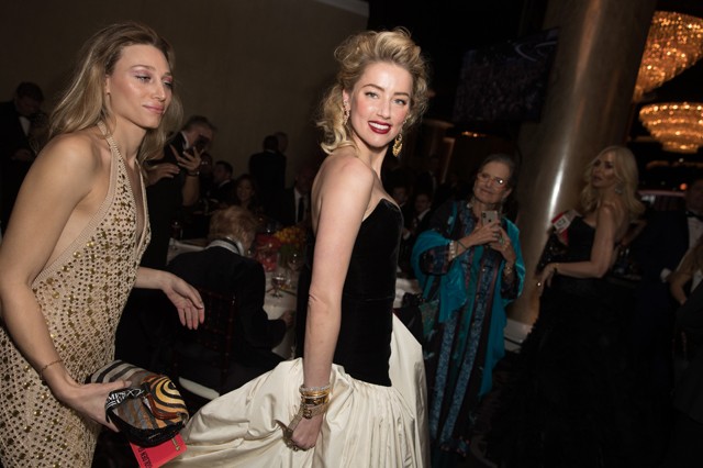 Amber Heard hozta a formáját.