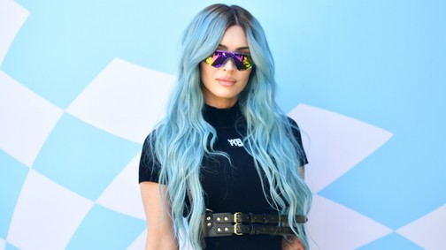 Megan Fox átlátszó csipkeruhában mutatta meg kerekedő pocakját: álomszép kismama a színésznő