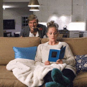 Csak néhány GIF, amit értékelni fogsz, ha egyedül töltöd a Valentin-napot