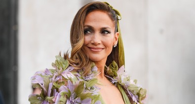 Jennifer Lopez falatnyi bikiniben robbantotta fel az internetet