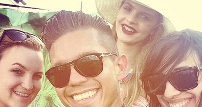 GLAMOUR a betondzsungelben - így készül a divatanyag