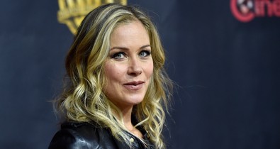 Fontos tabu témáról indított párbeszédet Christina Applegate