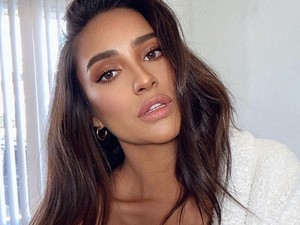 Erre a szemhéjpúder palettára mindenkinek szüksége van