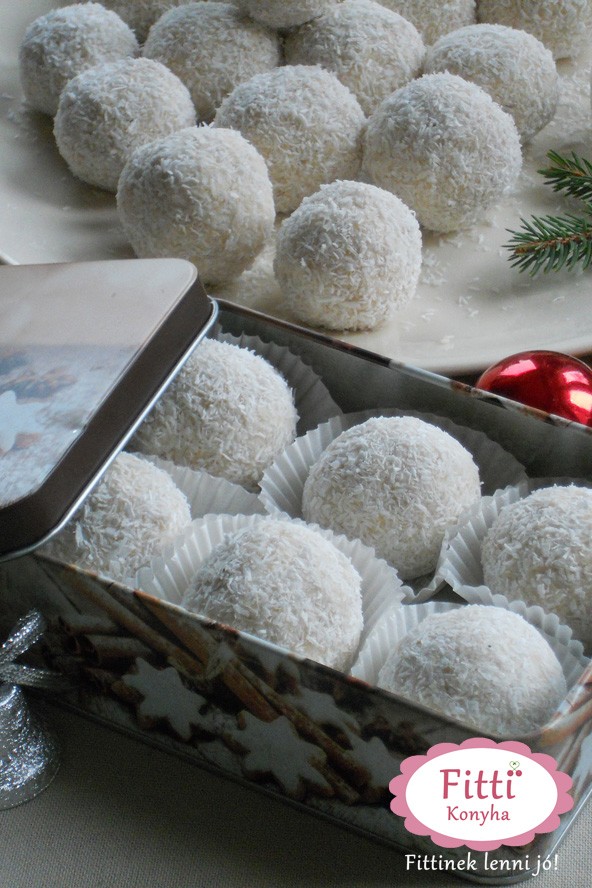 Kókuszgolyó mandulával