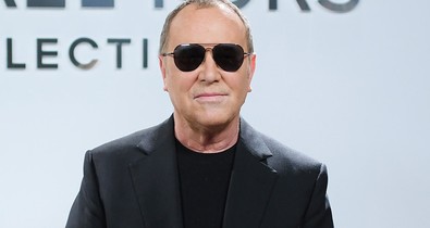 Megtámadták a divattervezőt, menekültek a vendégek