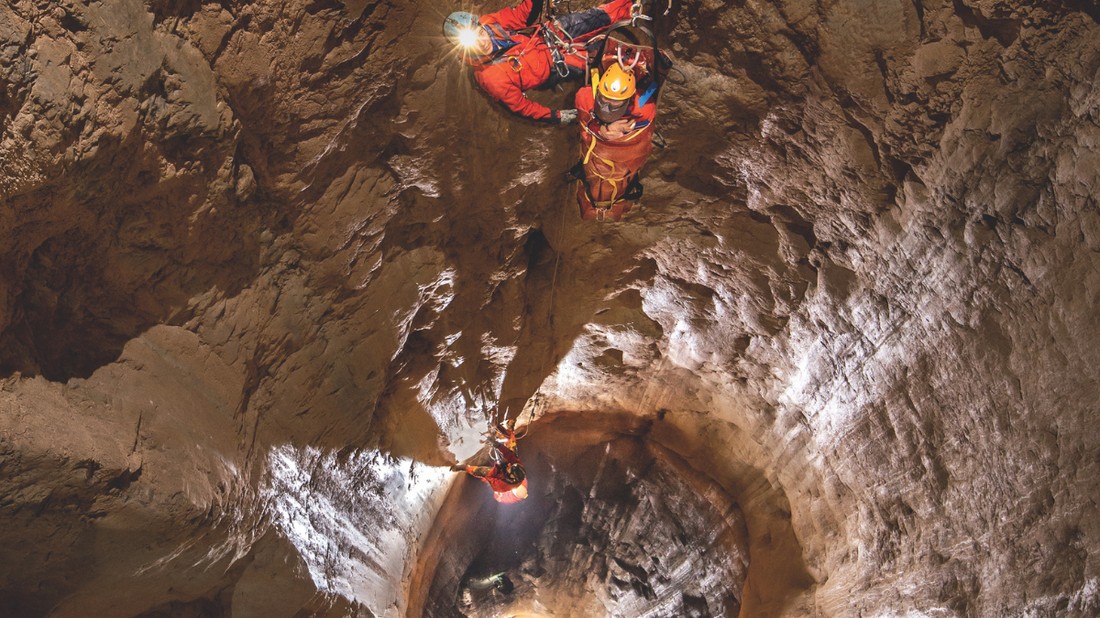 A Magyar Barlangi Mentőszolgálat munkatársai a segítségre tették fel az életüket