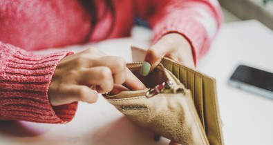 Tedd ezt a 3 dolgot a pénztárcádba, és úgy vonzod majd a pénzt, mint a mágnes