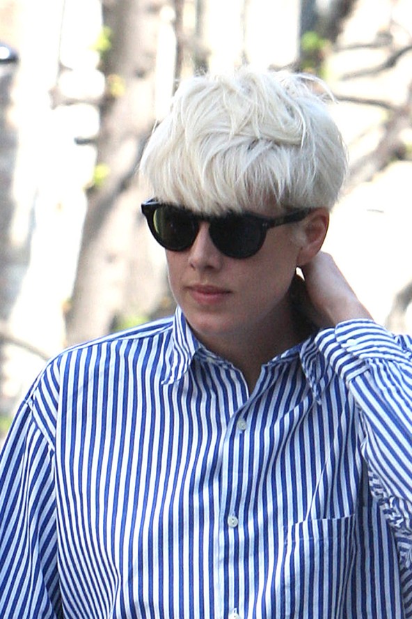 Amikor Agyness Deyn először megmutatta a világnak hirtelenszőke rövid haját, a divatvilág tátott szájjal fogadta és a modell megalapozta helyét a kifutón.