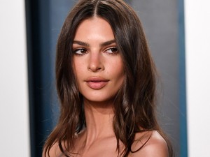 A napra lehetett nézni, de Emily Ratajkowski izmos hasára nem az Oscar-gála afterpartiján