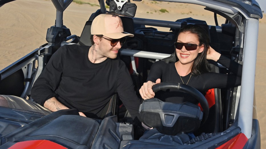 Brooklyn Beckham egy szívmelengető üzenettel lepte meg feleségét, Nicola Peltz Beckhamet