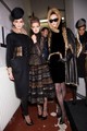 Adamik Luca és Birkner Tímea Lindsey Wixson társaságában a Jean-Paul Gaultier show backstage-jében